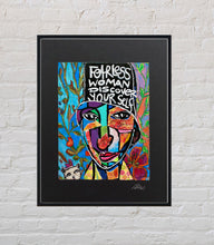 Load image into Gallery viewer, Fearless Woman Discover Yourself