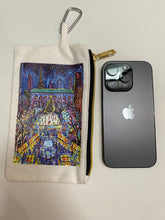 Load image into Gallery viewer, Bryant Park M size pouch

