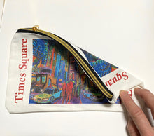 Load image into Gallery viewer, Pouch Large Times Sq
